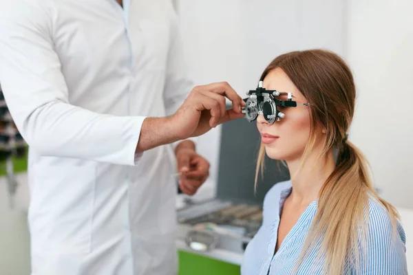 Eye Care Center Houston Known for Superior Customer Service