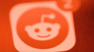 Reddit Comments to Strengthen Post Visibility