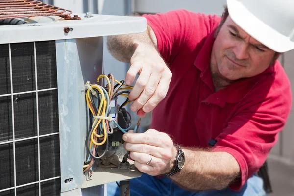 Professional AC Repair in Woodland Hills with Quality Workmanship