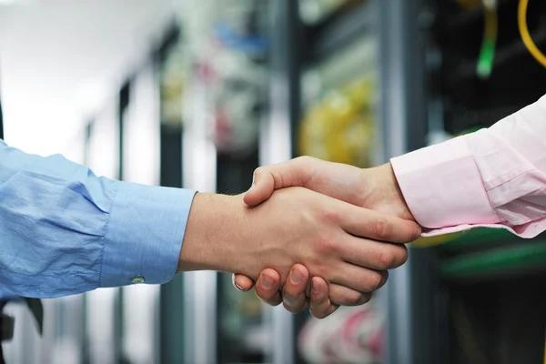 Top Benefits of Managed IT Services Near Me for Small Businesses