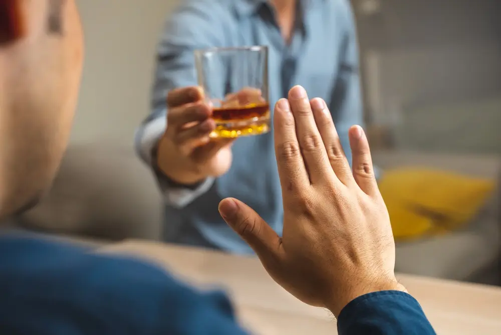 How to stop drinking: useful strategies, expert insights, and steady recovery help
